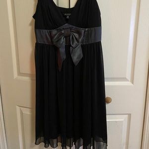 Black mini cocktail dress size 14P